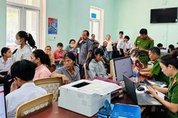 Quyết liệt với phong tr&agrave;o 'Ba nhất', vững bước x&acirc;y dựng 'x&atilde; kh&ocirc;ng ma t&uacute;y'