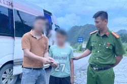 Một cuộc gọi của c&ocirc; gi&aacute;o đ&atilde; ngăn điều tồi tệ xảy ra với ch&aacute;u b&eacute; 15 tuổi tự rời nh&agrave; đi t&igrave;m 'việc nhẹ, lương cao'