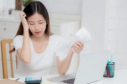 5 thói quen dùng điện sai cách khiến hóa đơn tiền điện tăng vọt, nhiều gia đình vẫn lặp lại mỗi ngày