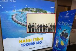 Khởi tố th&ecirc;m 12 bị can đường d&acirc;y 'mua b&aacute;n kỳ nghỉ' chiếm đoạt 900 tỷ