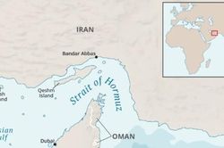 Tàu thương mại ở Eo biển Hormuz trúng tên lửa, nghi của Iran