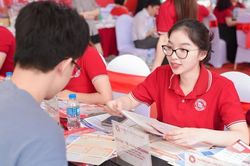 Nhiều trường đại học công bố điểm sàn, điểm quy đổi năm 2026