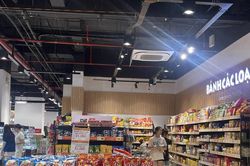 B&aacute;n lẻ nỗ lực duy tr&igrave; đ&agrave; tăng trưởng