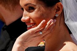 Phong cách nhẫn cưới phá vỡ truyền thống của Meghan Markle