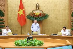 Thủ tướng: Chính sách pháp luật phân cấp, phân quyền, phân bổ nguồn lực, điều kiện nhiều hơn, chứ không phải đẩy việc, đẩy rủi ro cho cơ sở