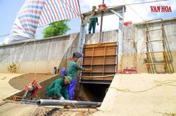 Hồi &acirc;m: Sau phản &aacute;nh của B&aacute;o Văn H&oacute;a, H&agrave; Tĩnh sửa cống k&ecirc;nh Ng&agrave;n Trươi