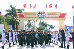 Tổng duyệt Giao lưu hữu nghị quốc ph&ograve;ng bi&ecirc;n giới Việt Nam - L&agrave;o lần thứ 3