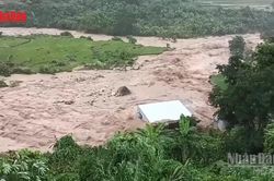 [Video] Mưa lũ làm sạt lở nhiều tuyến đường, hư hại tài sản tại Lai Châu