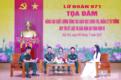Lữ đo&agrave;n 971: N&acirc;ng cao chất lượng gi&aacute;o dục ch&iacute;nh trị gắn với duy tr&igrave; nghi&ecirc;m kỷ luật