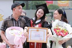Thủ khoa Quản trị Nhân lực: Từ thay đổi tư duy học tập đến hành trình làm nghề nhân sự