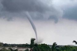 Xuất hiện vòi rồng ở Hưng Yên, chưa ghi nhận thiệt hại