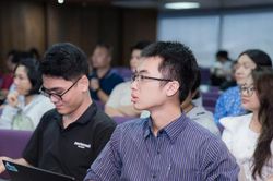 Giúp sinh viên, giới trẻ nâng cao tư duy sáng tạo, tố chất doanh nhân