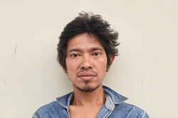 Tạm giữ người đàn ông chém hàng xóm tử vong