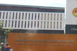 Giảng viên những trường đại học nào chịu trách nhiệm giám sát thi tại Tuyên Quang?