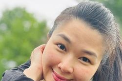 Mạc Anh Thư sau ly h&ocirc;n Huy Kh&aacute;nh, sống ở Phần Lan: 'Ng&agrave;y n&agrave;o hai mẹ con cũng &ocirc;m nhau kh&oacute;c'