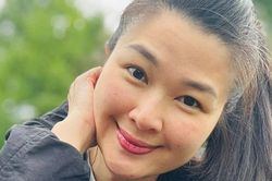 Mạc Anh Thư sau ly h&ocirc;n Huy Kh&aacute;nh, sống ở Phần Lan: 'Ng&agrave;y n&agrave;o hai mẹ con cũng &ocirc;m nhau kh&oacute;c'