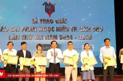 Phát động Giải báo chí Phan Ngọc Hiển lần thứ XX