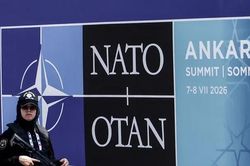 Sóng gió bủa vây hội nghị thượng đỉnh NATO ở Thổ Nhĩ Kỳ