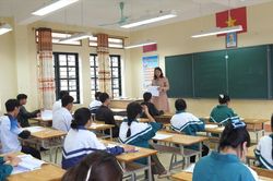 Dải 40 điểm 10 Toán ở một trường chuyên: Có 18 em thuộc diện tuyển thẳng đại học
