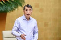 Thủ tướng: Phân cấp, phân quyền nhiều hơn chứ không phải đẩy việc, đẩy rủi ro cho cơ sở