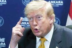 &Ocirc;ng Trump n&oacute;i bản ghi nhớ thỏa thuận với Iran 'kết th&uacute;c', Tehran đổ lỗi cho Mỹ