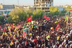 Hàng triệu người tập trung ở Iraq để tham dự lễ tang cố lãnh tụ Iran