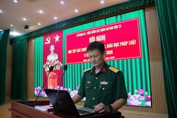 VKS Quân sự Khu vực 72 phối hợp tuyên truyền, phổ biến, giáo dục pháp luật tại Lữ đoàn 25