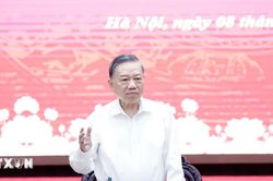 Tổng B&iacute; thư, Chủ tịch nước T&ocirc; L&acirc;m: H&agrave; Nội phải tăng trưởng nhanh, chất lượng ph&aacute;t triển phải tốt hơn