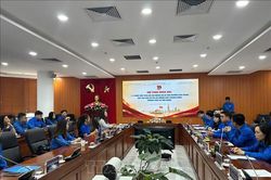 Đổi mới phương thức giáo dục lý tưởng cách mạng cho thanh niên Việt Nam