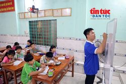 'Lớp học 0 đồng' gieo con chữ, chắp cánh ước mơ cho thiếu nhi khó khăn