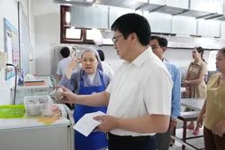Luật An toàn thực phẩm sửa đổi: 5 thay đổi lớn người dân và doanh nghiệp cần biết