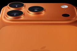 iPhone 17 Pro Max niêm phong trong viên nang thời gian đến năm 2276