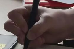 Nam sinh 19 tuổi lập di chúc, để lại khối tài sản 77 tỷ đồng cho bạn thân