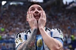 Lời thú nhận của Messi sau những giọt nước mắt