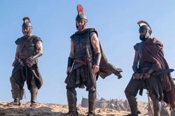 Si&ecirc;u phẩm The Odyssey của Christopher Nolan nhận cơn mưa lời khen từ giới ph&ecirc; b&igrave;nh