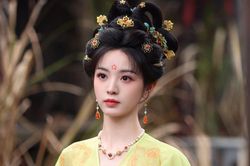 Điền Hi Vi phủ sóng bảng thành tích nửa đầu năm của iQIYI