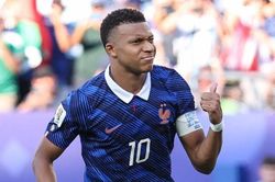 Mbappe trước cơ hội ph&aacute; kỷ lục World Cup của Messi