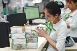 Phát hành riêng lẻ sôi động: Bộ đệm an toàn vốn (CAR) tại 3 ngân hàng được dự báo tăng mạnh, cao nhất có thể đạt 19%