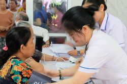 Tập trung xây dựng cơ sở dữ liệu sức khỏe toàn dân