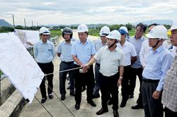 Chủ tịch HĐND thành phố Nguyễn Đức Dũng: Tháo gỡ khó khăn, đẩy nhanh tiến độ các dự án trọng điểm