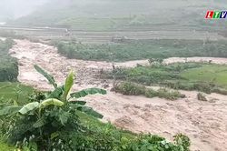 Mưa lớn g&acirc;y thiệt hại về sản xuất n&ocirc;ng nghiệp v&agrave; một số c&ocirc;ng tr&igrave;nh hạ tầng tr&ecirc;n địa b&agrave;n tỉnh