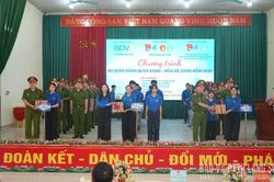 Ra quân chiến dịch tình nguyện hè tại xã Kiên Mộc