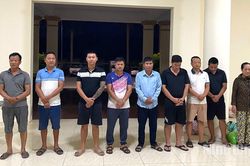 Khởi tố vụ &aacute;n, khởi tố 10 bị can về h&agrave;nh vi 'Tổ chức đ&aacute;nh bạc' v&agrave; 'Đ&aacute;nh bạc' c&ocirc;ng nghệ cao