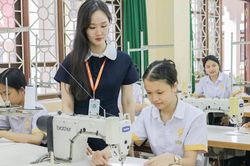 Nhiều cánh cửa cho học sinh sau khi tốt nghiệp THCS