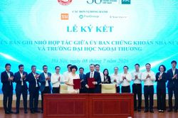 Ủy ban Chứng khoán Nhà nước hợp tác với các trường đại học lớn phát triển nguồn nhân lực cho thị trường chứng khoán