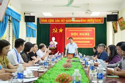 Đoàn ĐBQH tỉnh Thái Nguyên khảo sát chuyên đề về khám, chữa bệnh tại xã Na Rì