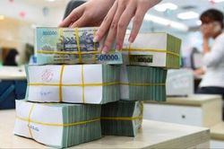 Hơn 10% tổ chức t&iacute;n dụng dự b&aacute;o lợi nhuận giảm trong năm 2026