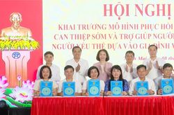 Hà Nội ra mắt Mô hình phục hồi chức năng dựa vào cộng đồng