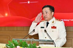 C&ocirc;ng an Th&agrave;nh phố Ch&iacute; Minh kỷ niệm 80 năm ng&agrave;y Truyền thống lực lượng An ninh nh&acirc;n d&acirc;n