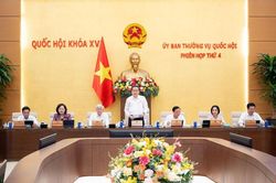 Khai mạc Phiên họp thứ 4 của Ủy ban Thường vụ Quốc hội